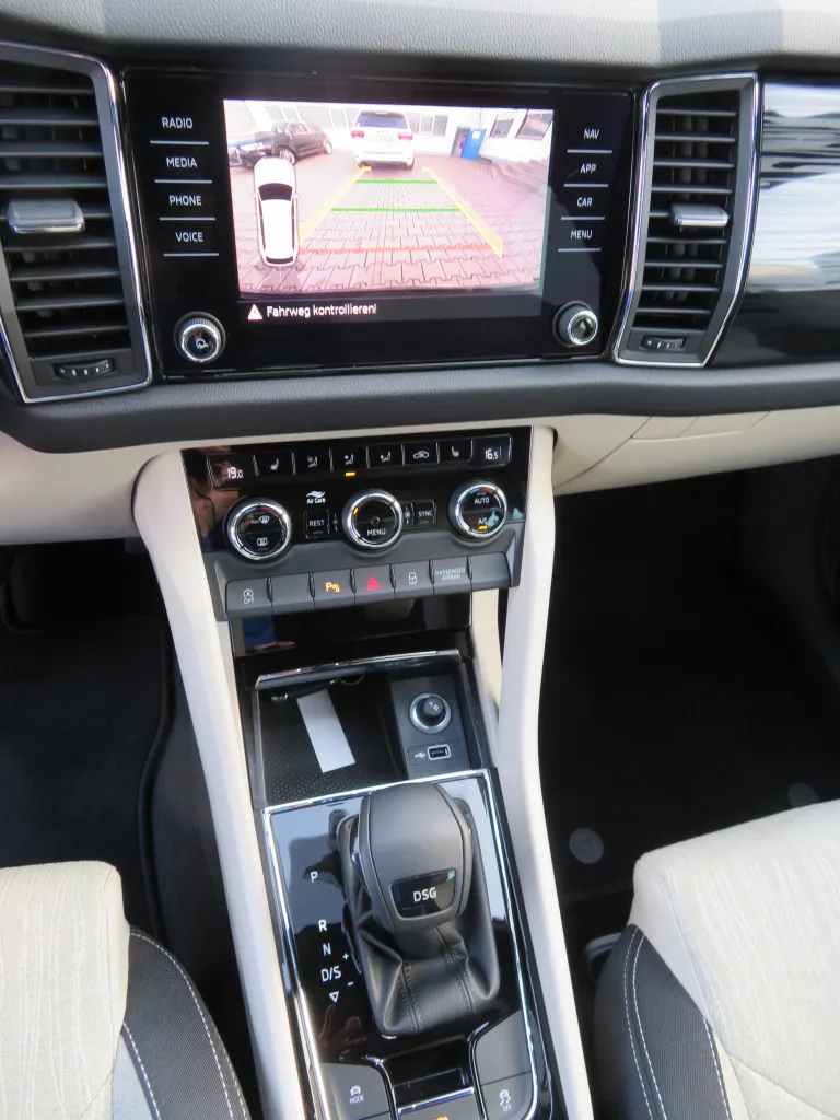 Skoda Kodiaq 1.5 TSI DSG STYLE*NAVI*ACC*KAMERA* Image 6