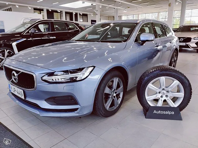 Volvo V90 D3 Momentum aut Image 3