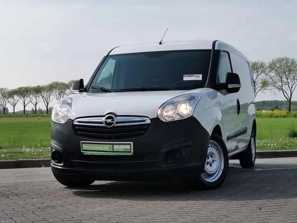 Opel Combo 1.6 CDTI L2H1 Airco NAP! Image 1